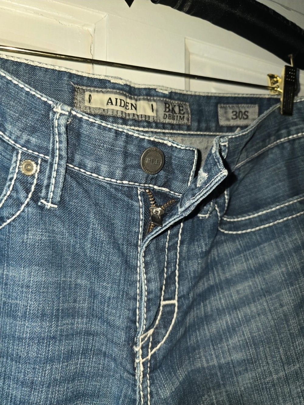 BKE Aiden Men’s Light Blue Relaxed Jeans